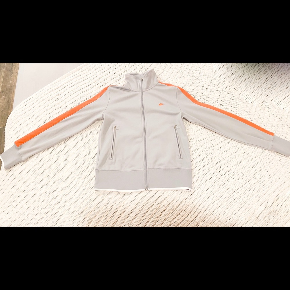 Nike women’s sportswear track jacket grey size L